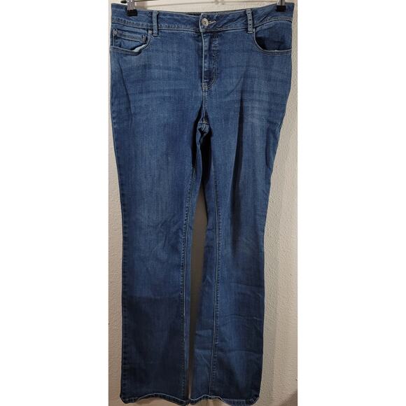 Cato Blue Contemporary Light Washed Denim Jeans 12 Lightweight Stretch Soft - Picture 1 of 5
